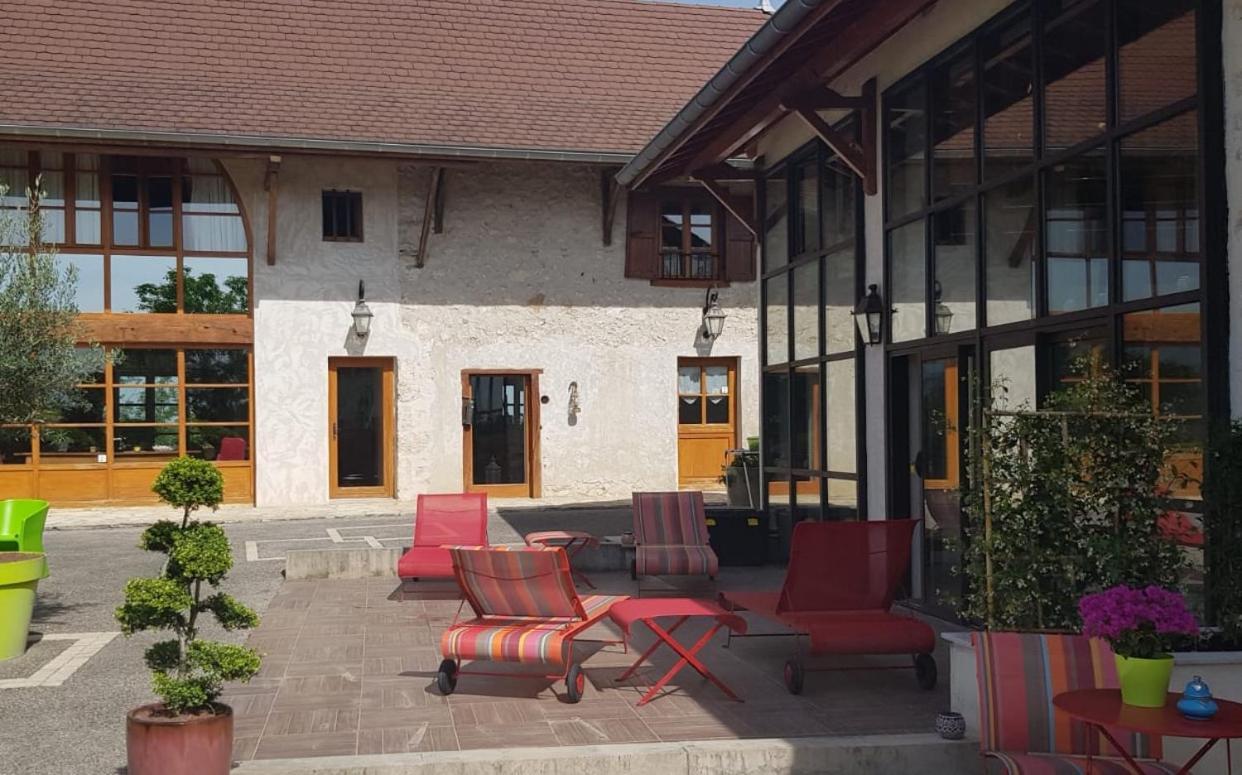 فندق Le Domaine De Tizo Saint-Victor-de-Morestel المظهر الخارجي الصورة