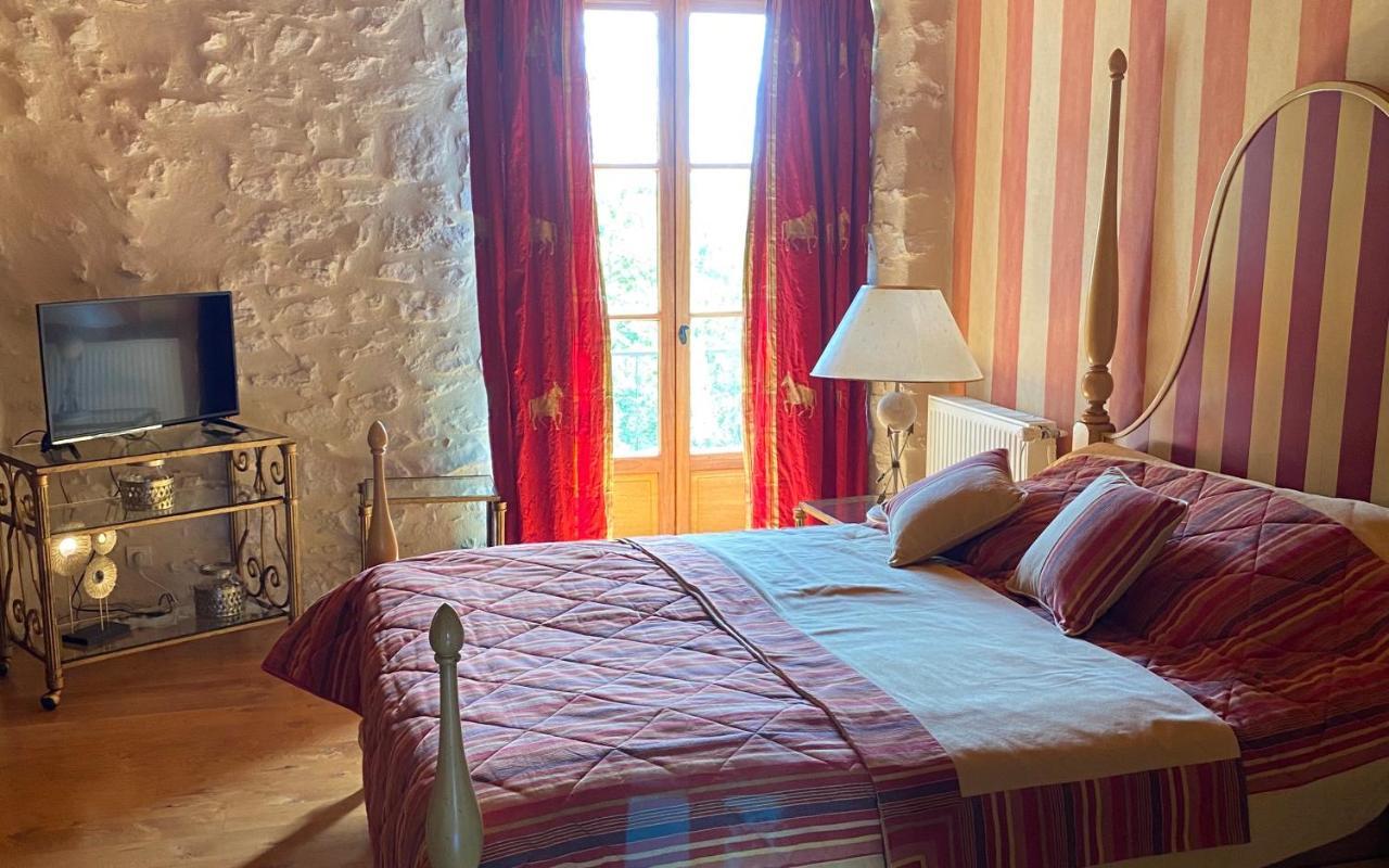 فندق Le Domaine De Tizo Saint-Victor-de-Morestel المظهر الخارجي الصورة